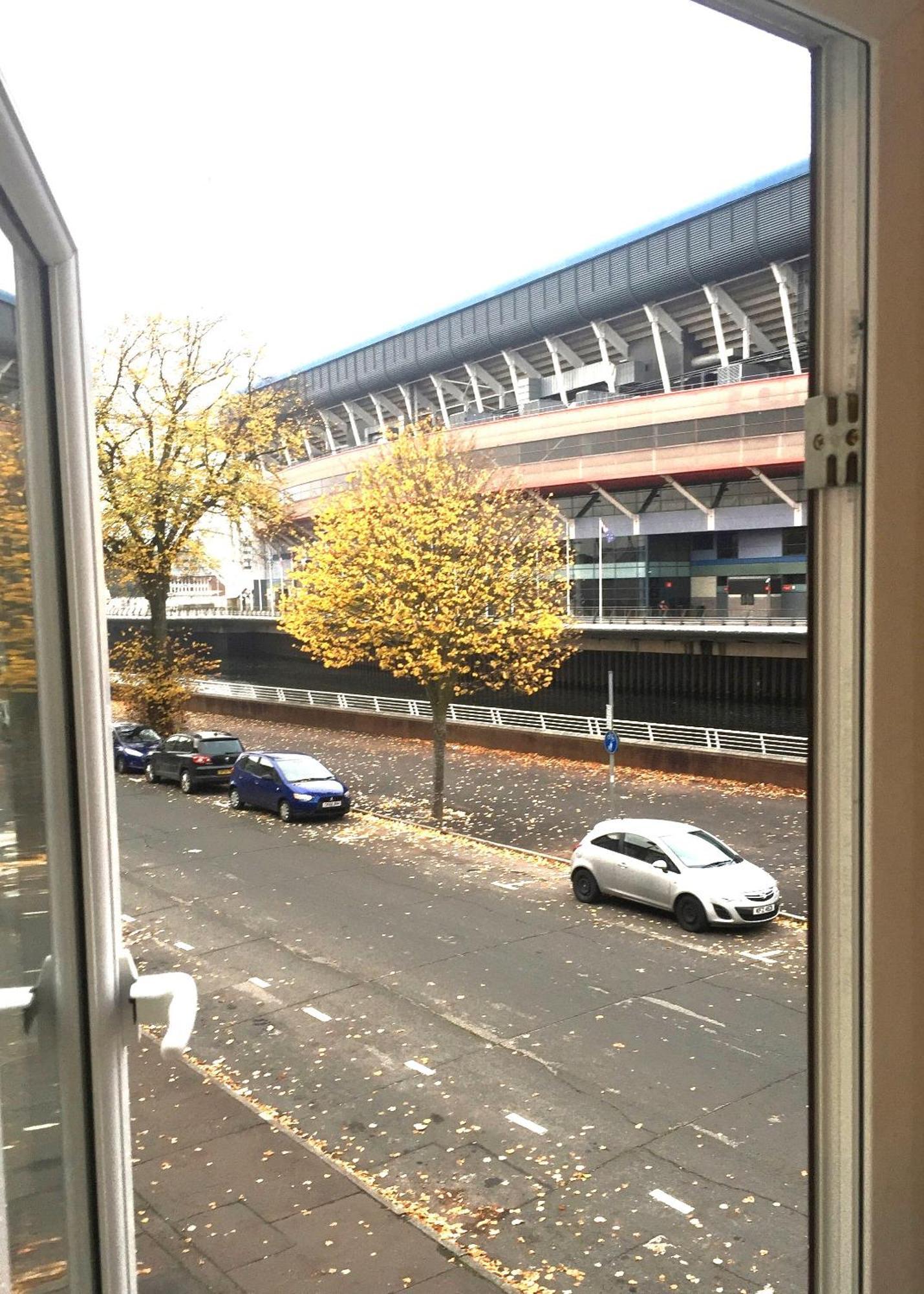 קארדיף 1 Fitzhamon Embankment Apartments Opposite Principality Stadium - Long Stay Offer מראה חיצוני תמונה