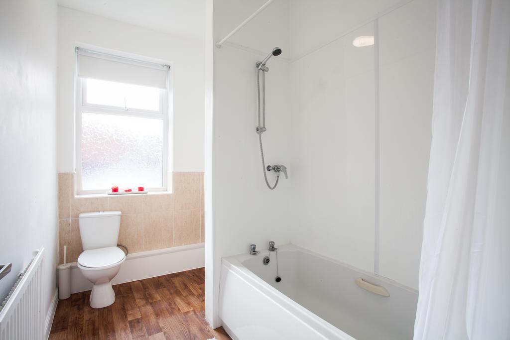 קארדיף 1 Fitzhamon Embankment Apartments Opposite Principality Stadium - Long Stay Offer חדר תמונה