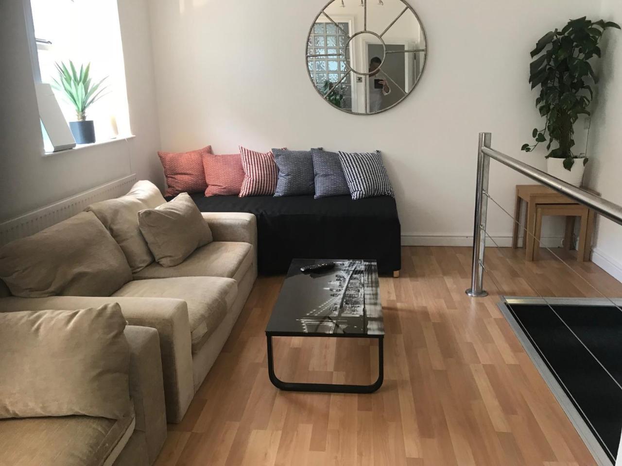 קארדיף 1 Fitzhamon Embankment Apartments Opposite Principality Stadium - Long Stay Offer מראה חיצוני תמונה
