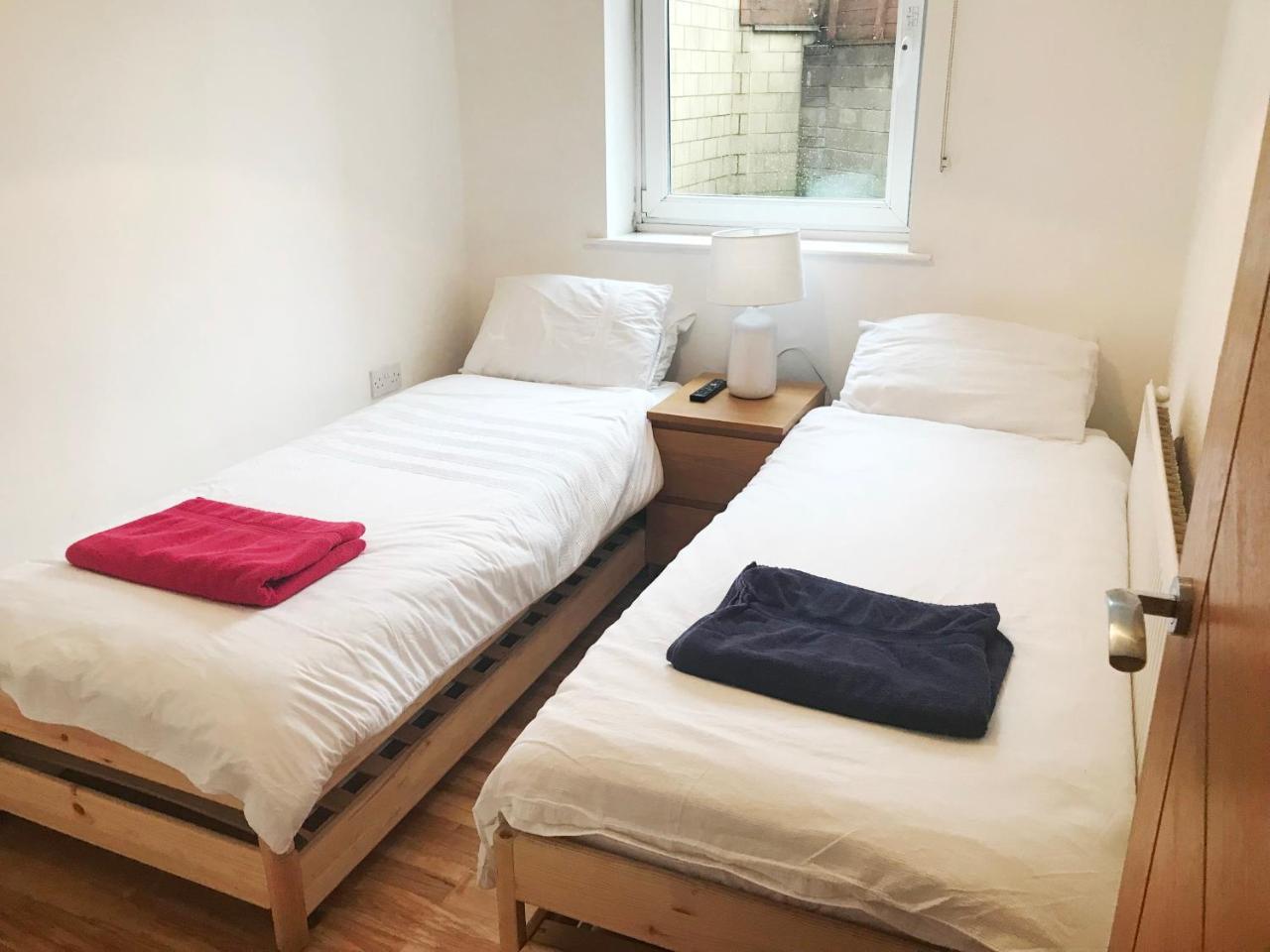 קארדיף 1 Fitzhamon Embankment Apartments Opposite Principality Stadium - Long Stay Offer מראה חיצוני תמונה