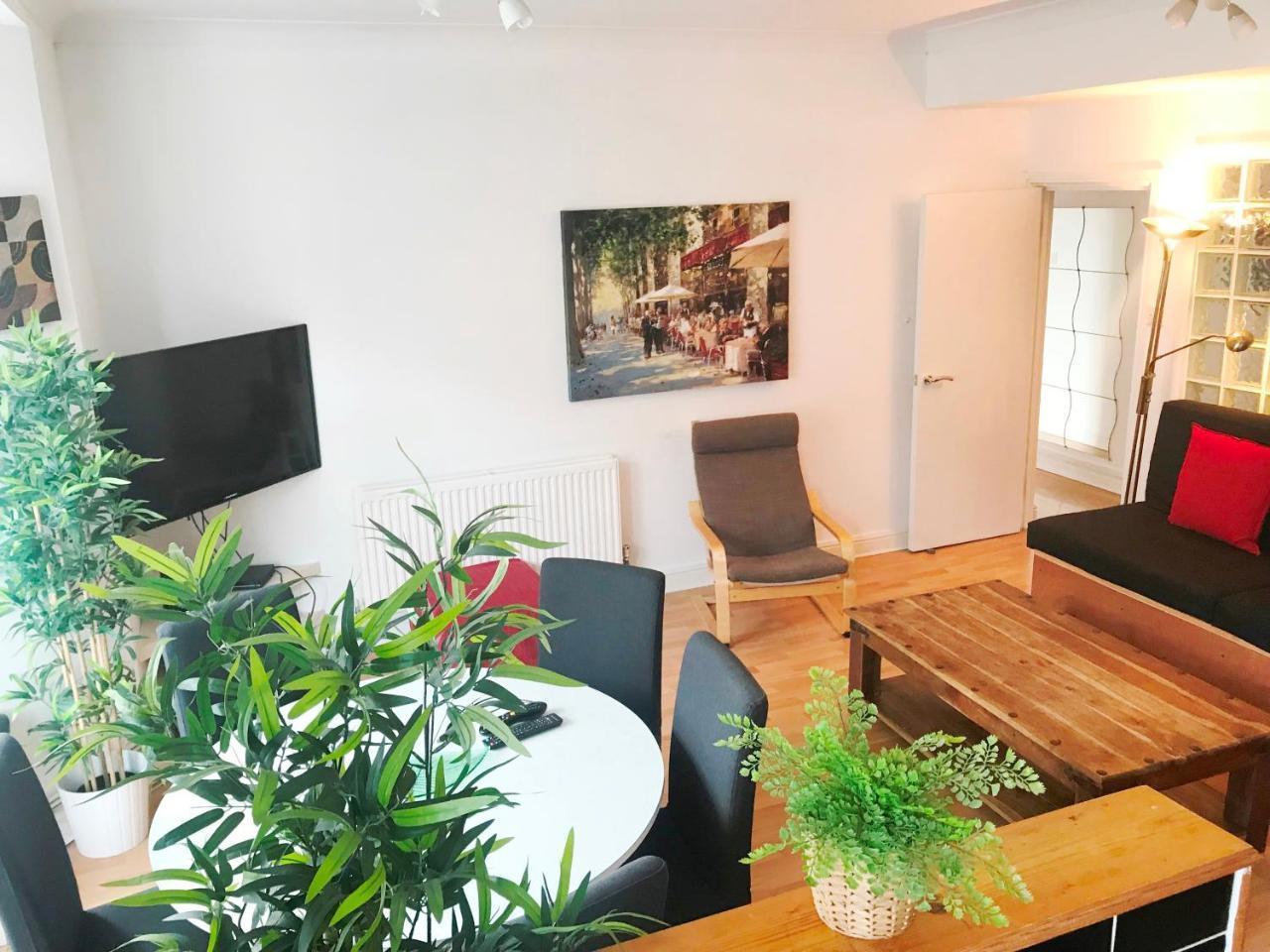 קארדיף 1 Fitzhamon Embankment Apartments Opposite Principality Stadium - Long Stay Offer מראה חיצוני תמונה