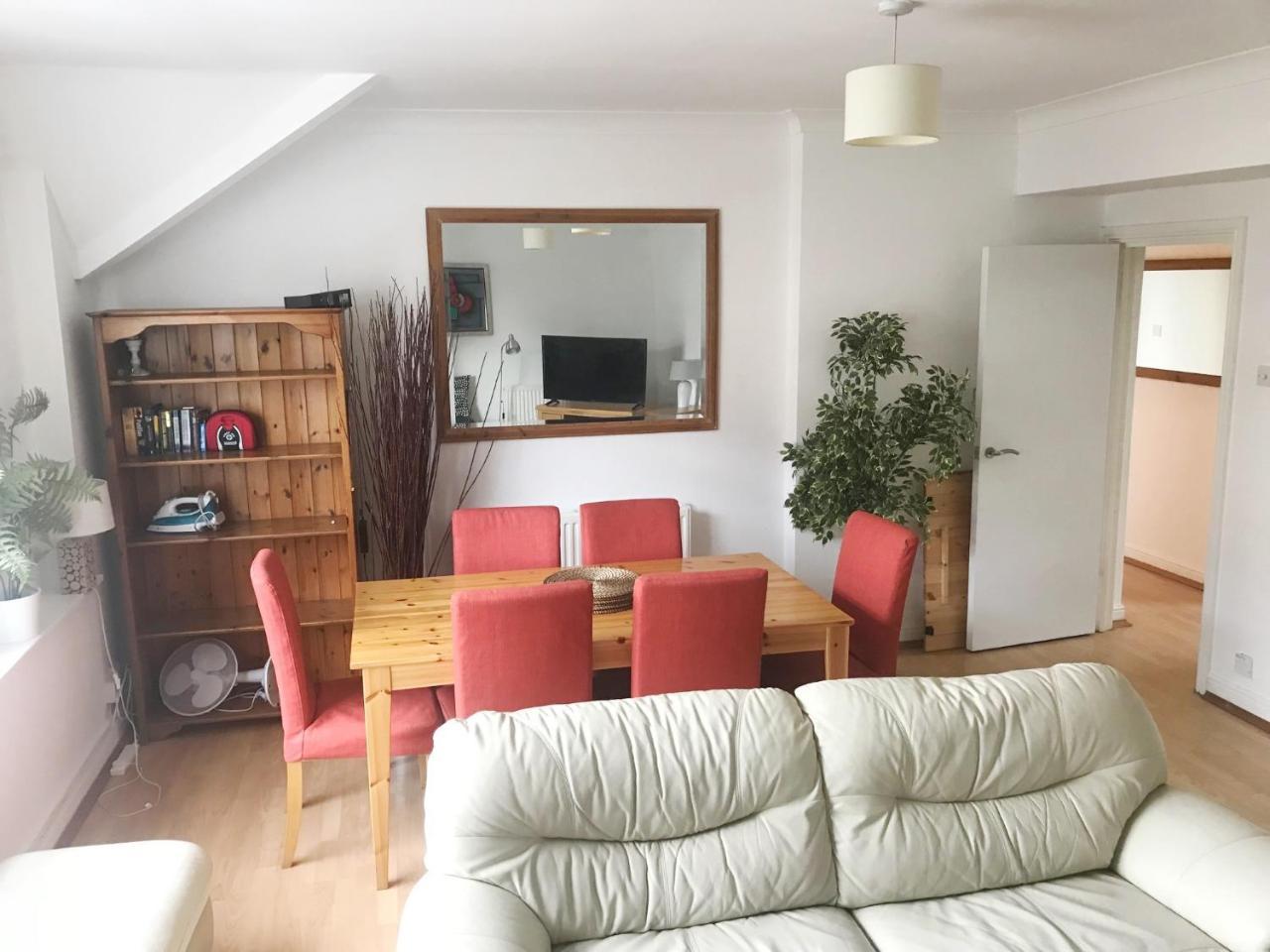 קארדיף 1 Fitzhamon Embankment Apartments Opposite Principality Stadium - Long Stay Offer מראה חיצוני תמונה