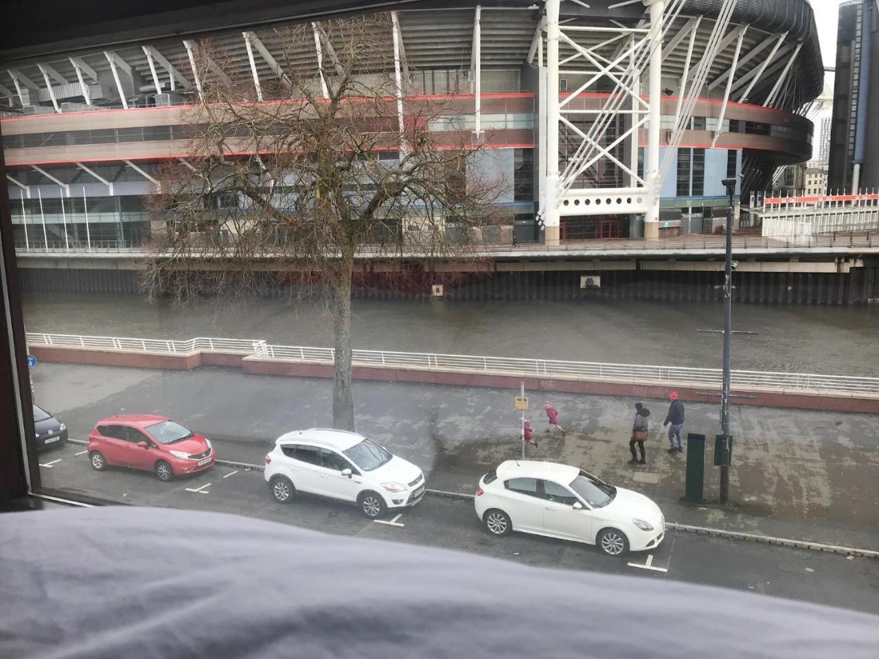 קארדיף 1 Fitzhamon Embankment Apartments Opposite Principality Stadium - Long Stay Offer מראה חיצוני תמונה